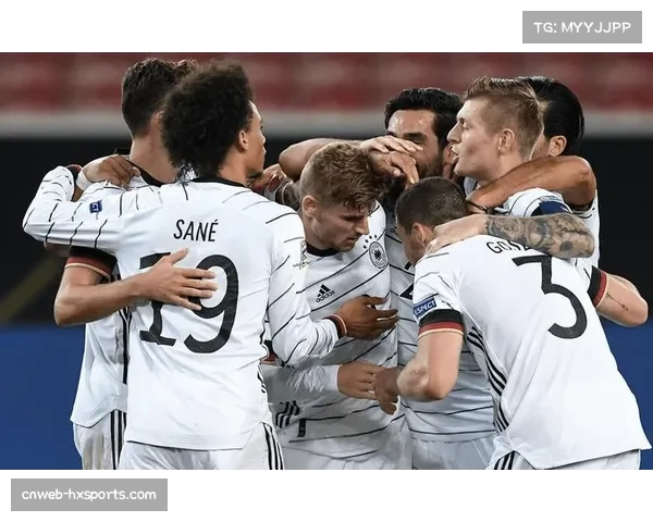 巴黎卫冕冠军锋线火力全开进攻如潮势不可挡